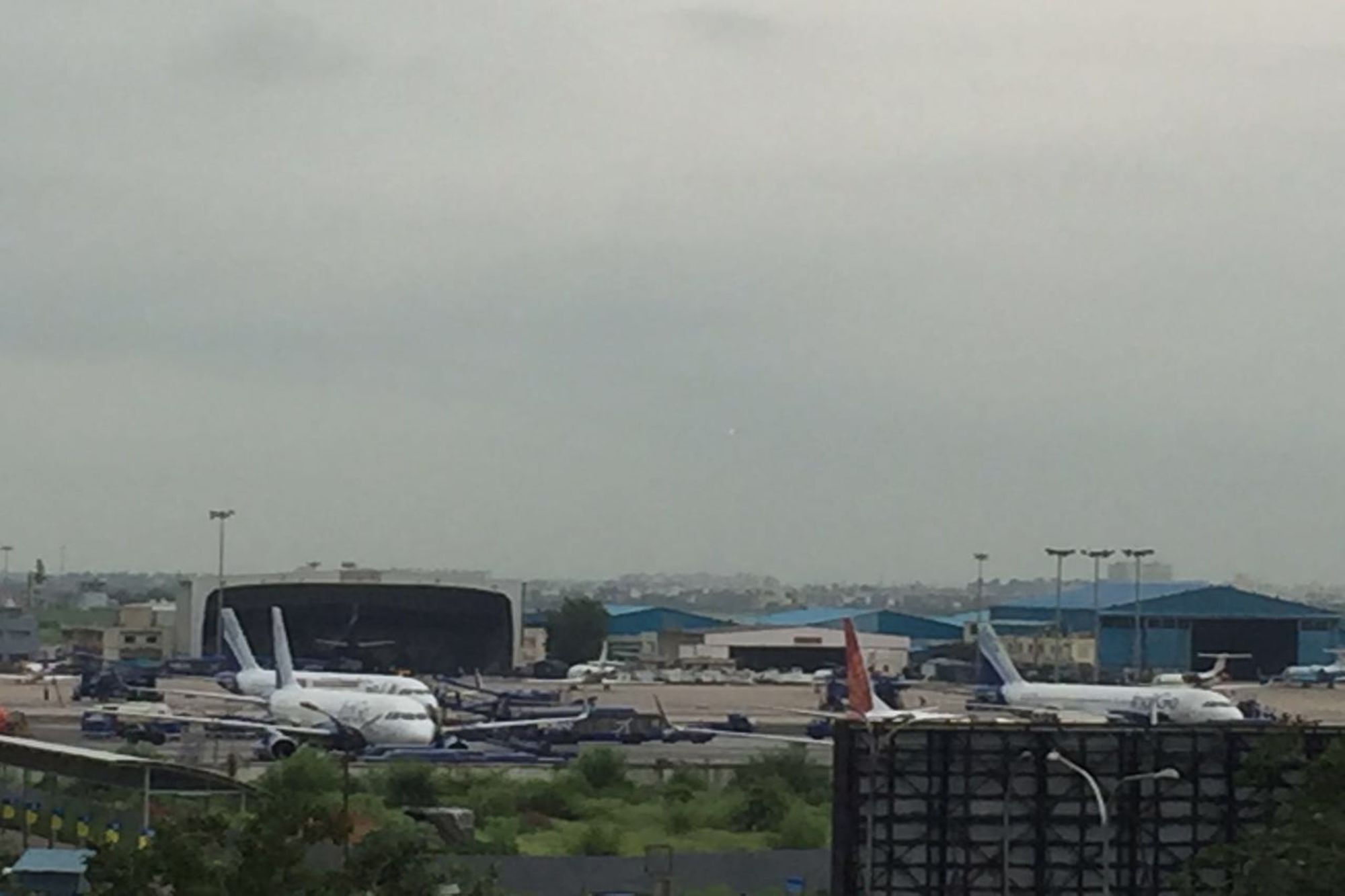 Airport Hotel Ню Делхи Екстериор снимка